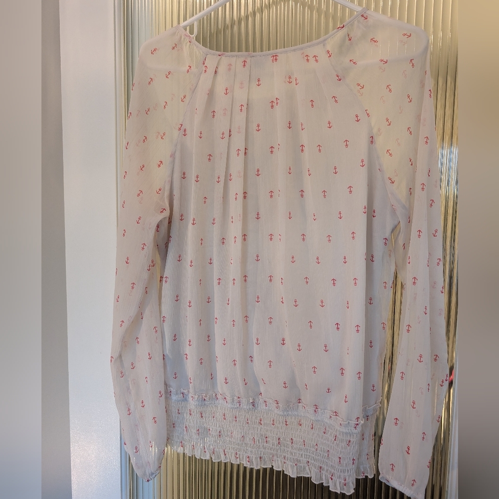 Vero Moda White Top with Pink Anchor Accents ⚓